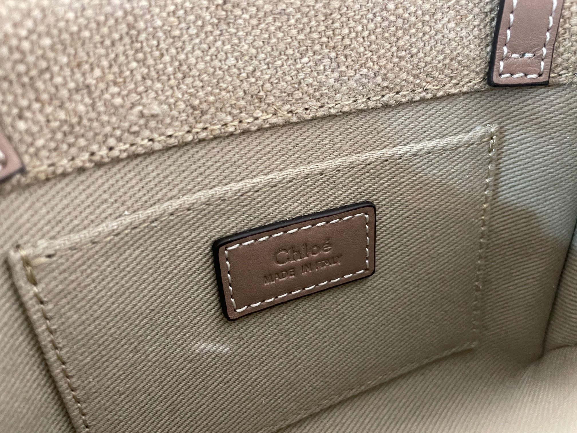 Chloe Mini Woody Tote Bag In Linen